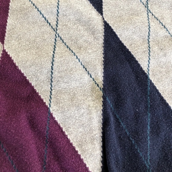 IZod V-Neck Purple & Navy Argyle Pattern Men’s Sweater XL - Picture 10 of 13